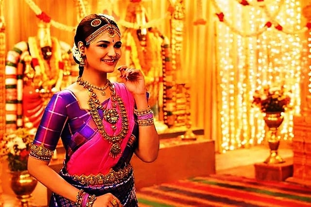 <em>The Tamizh Manappen</em> from <em>Kalyan Jewellers</em>