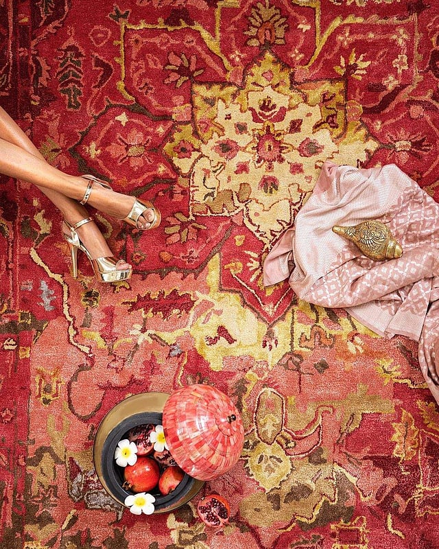 Rugs with vibrant shades