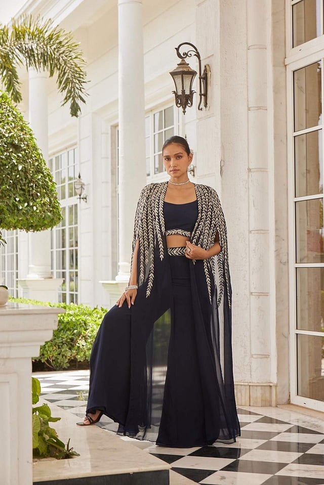 Sumlina leaf patteern cape & palazzo set