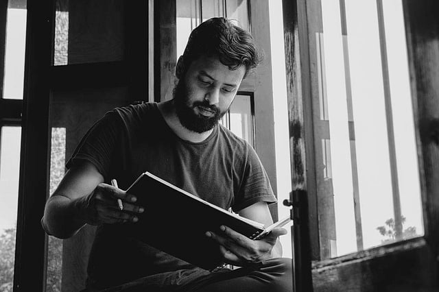 <em>Suman Chandra</em>