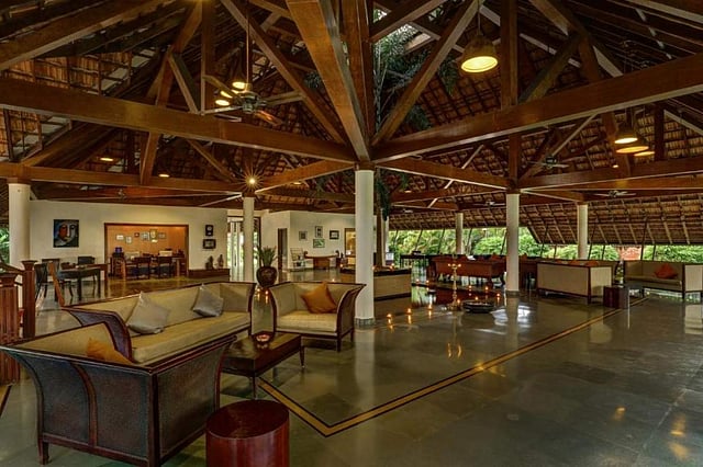 <strong>The porch</strong>