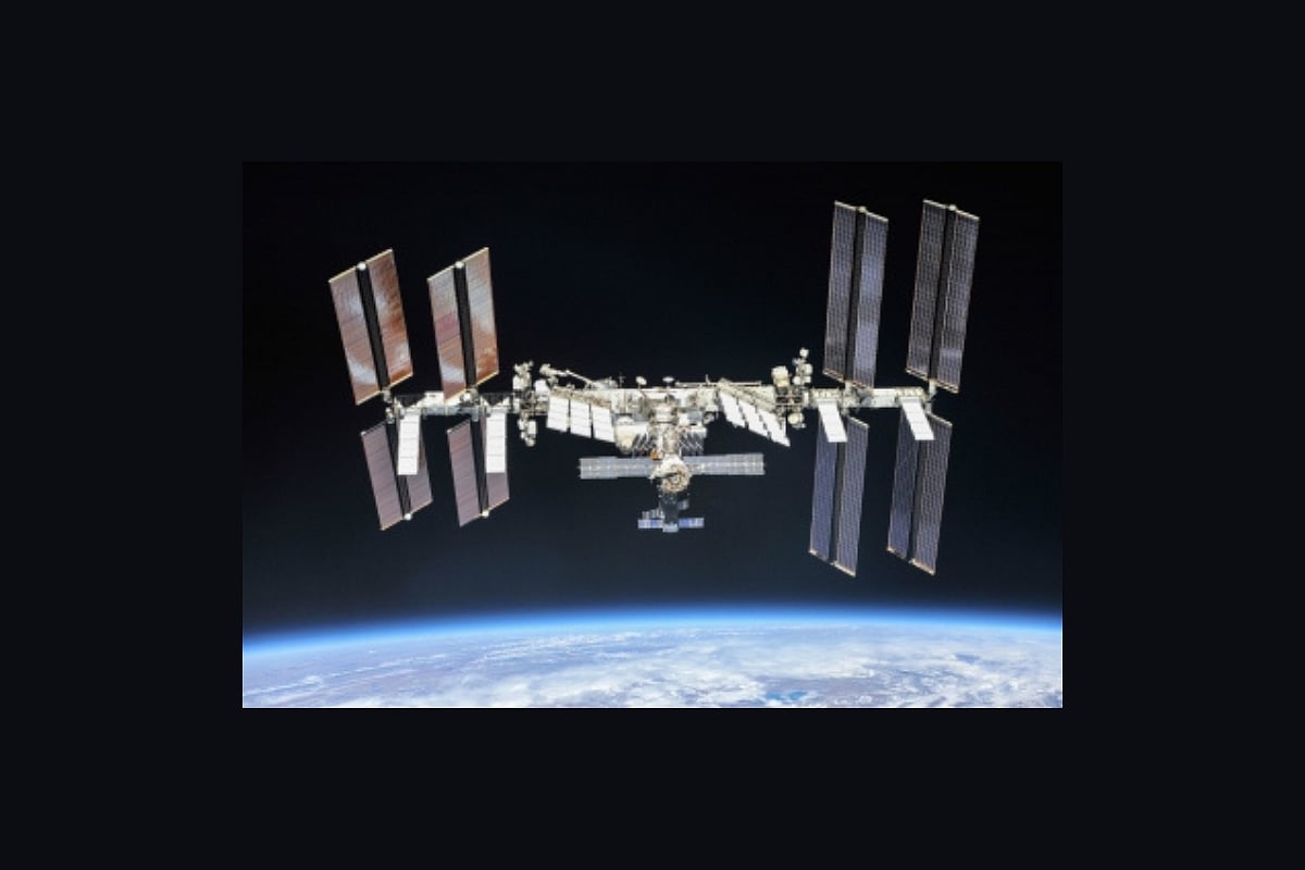 SpaceX awarded $843 million NASA contract to de-orbit ISS by 2030