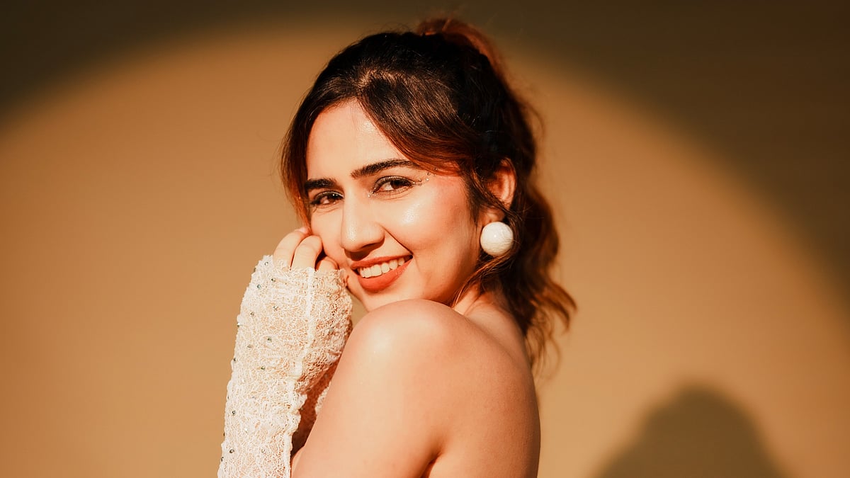 Heart to heart: Mumbai-based singer-songwriter Akanksha Bhandari ...
